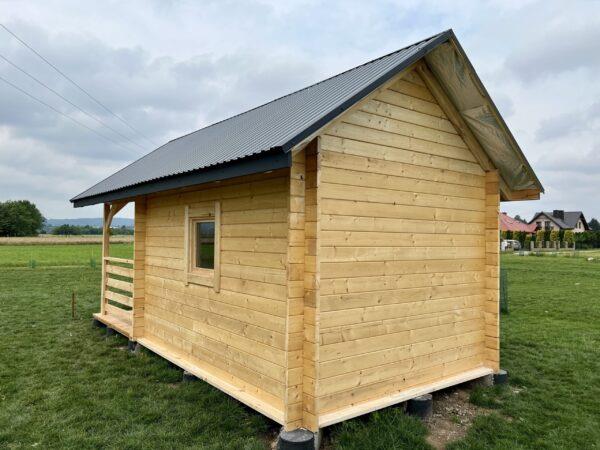 DOMEK "AKACJA" Z BALI PROFILOWANYCH 12 m2
